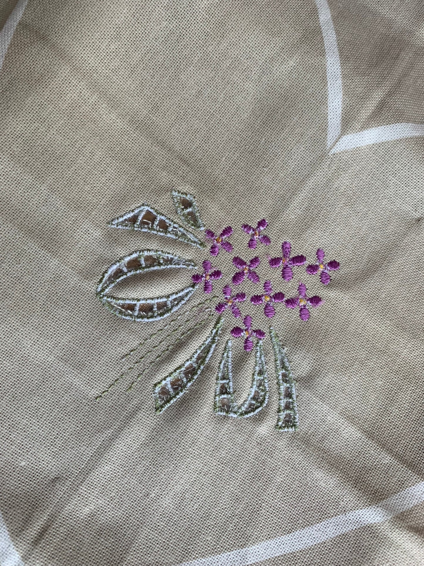 Cutwork embroidery. Lilac machine embroidery design