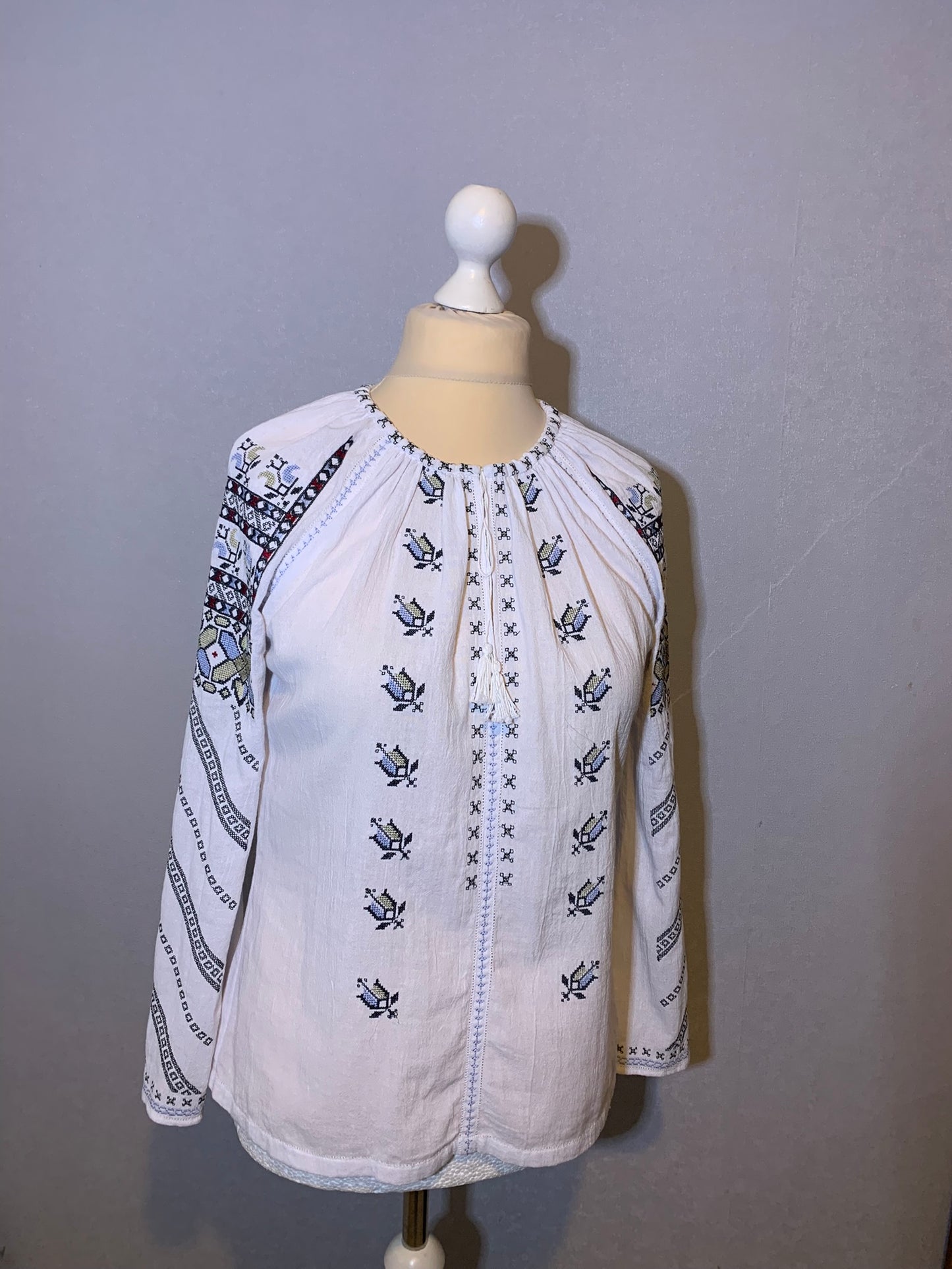 Romanian blouse made to order