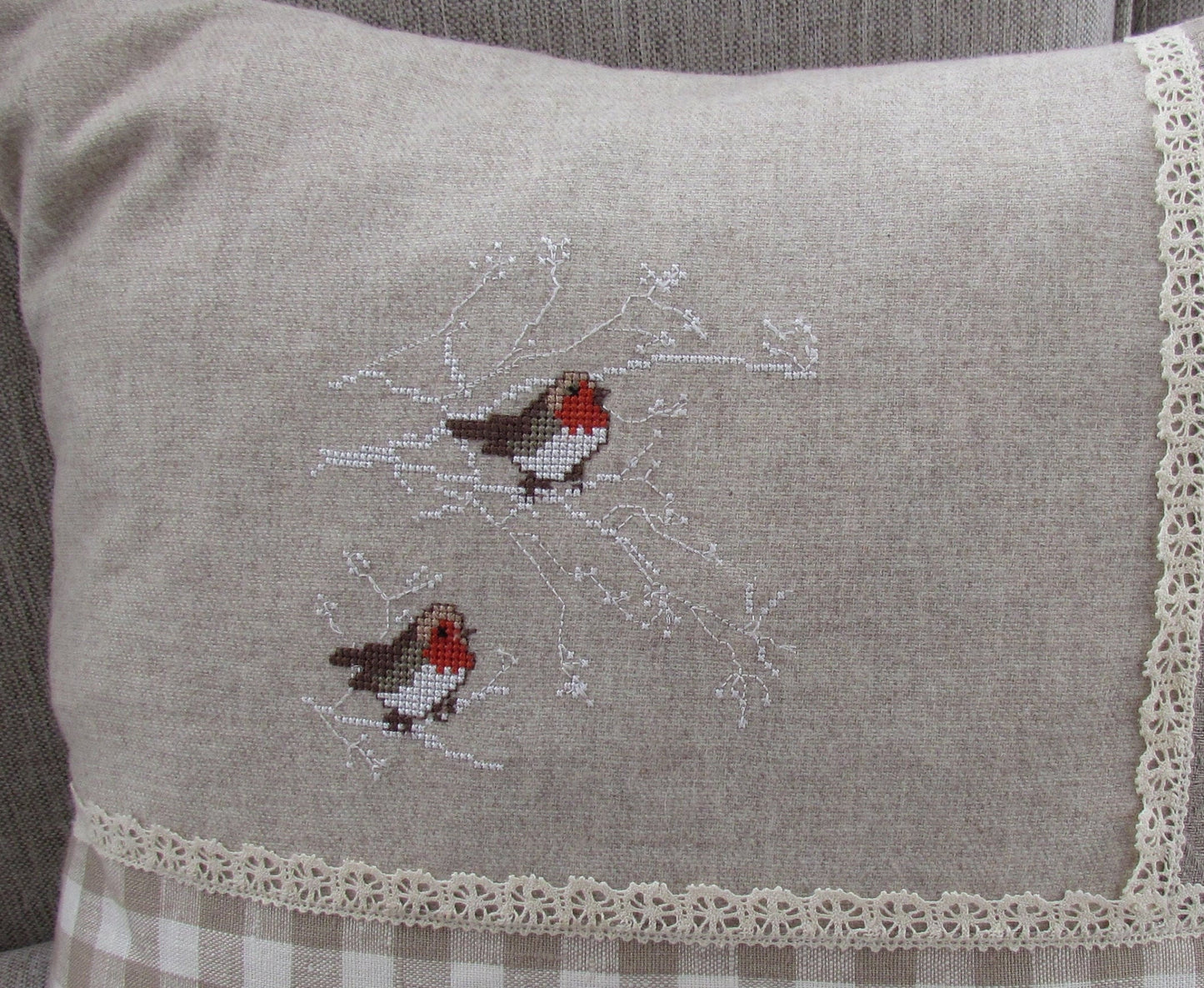 Cross stitch Design. Robins on a branch. Machine embroidery design and PDF pattern for hand embroidery