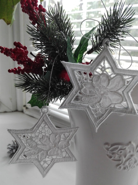 Christmas ornaments. Christmas stars. Two patterns machine embroidery design. FSL machine embroidery